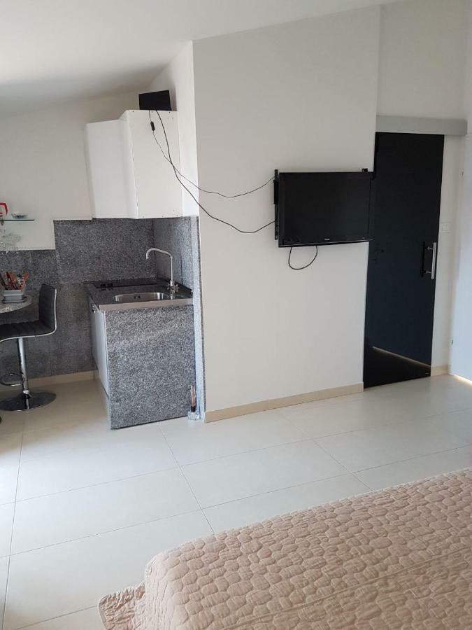 Apartment Dijana Kastela Bagian luar foto
