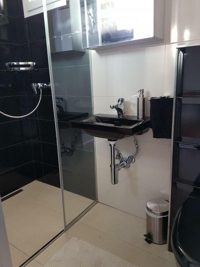 Apartment Dijana Kastela Bagian luar foto