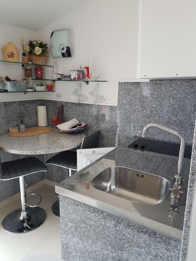 Apartment Dijana Kastela Bagian luar foto